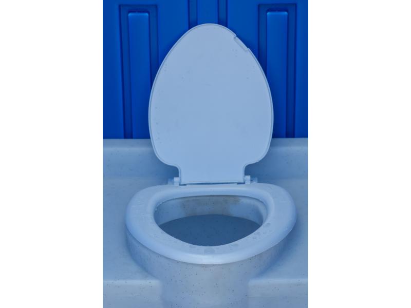 Туалетная пластиковая кабинка WC