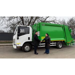 Чистота и технологии для коммуны Мындрешты. Eximotor SA поставила современный мусоровоз на шасси ISUZU