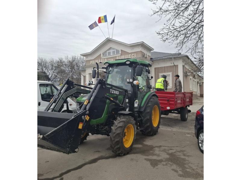 Tractor comunal multifunctional cu agregate pentru gestionarea deșeurilor Proiect finanțator de către IP Oficiul Național de Implementare a Proiectelor