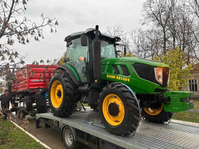Tractor comunal multifunctional cu agregate pentru gestionarea deșeurilor Proiect finanțator de către IP Oficiul Național de Implementare a Proiectelor