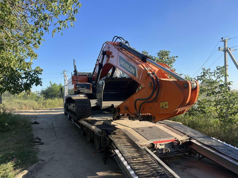 Excavator pe senile DX320LC-7M