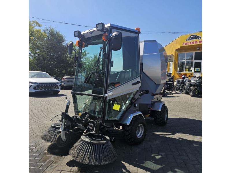 Мини подметально-уборочная машина  MN-F2000