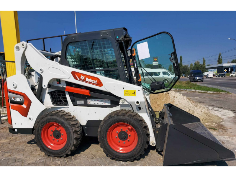 Încărcător Bobcat S590