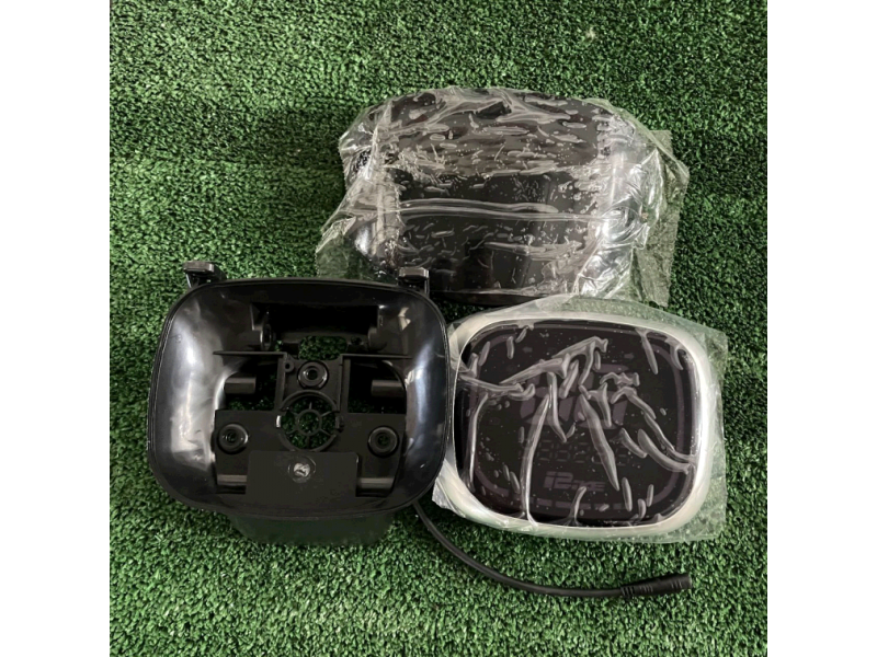 Display pentru Minako Monster