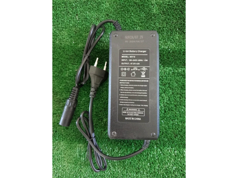 Încărcător 60V 2A pentru Minako Princess
