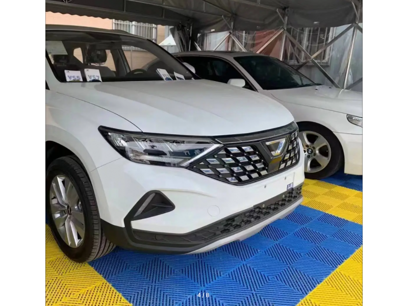 Модульная пластиковая плитка 40х40 красная