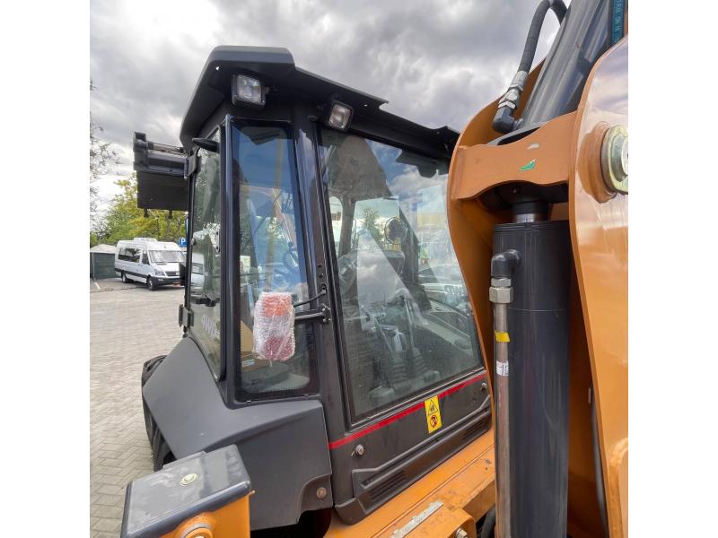 Экскаватор-погрузчик Case 770NX Magnum