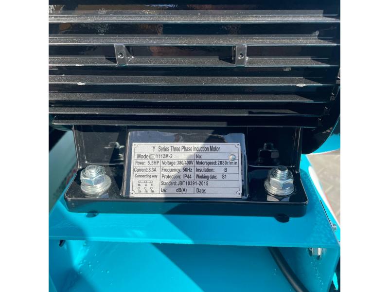 Компрессор V-0.6/8-200L