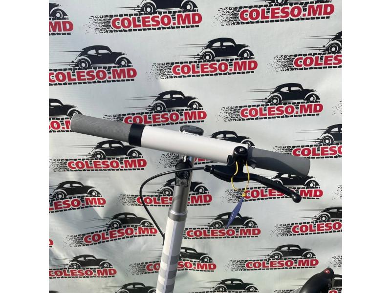 Электросамокат Okai ES20Neon