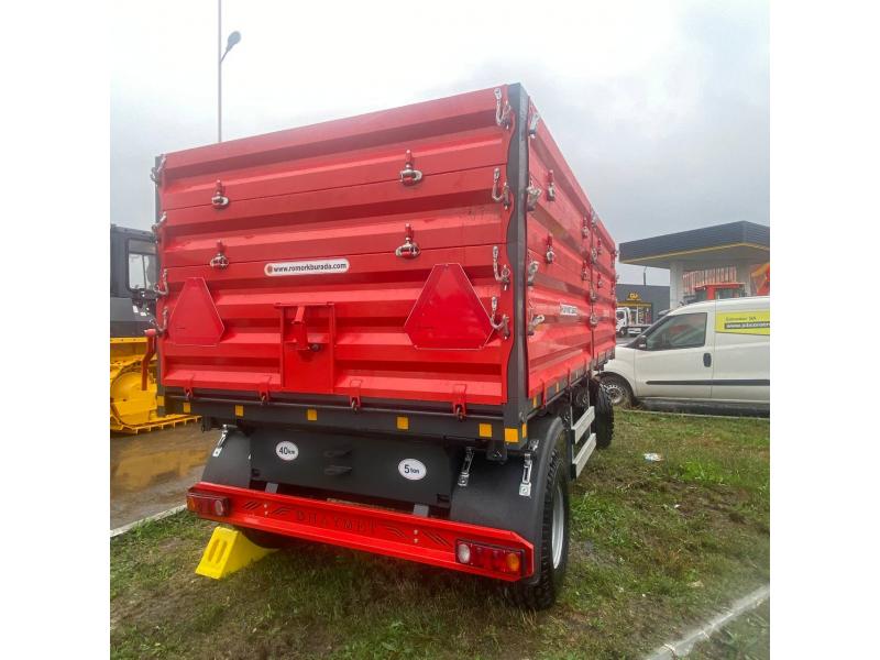 Прицеп для трактора 2PTS5  пневматический тормоз - 2025 (красный) — 2 оси.