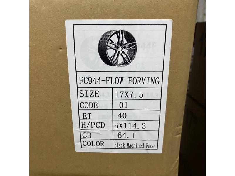 Диск 17 5х114,3 7,5j d-64,1 ET+40 FC944-FF, алмаз