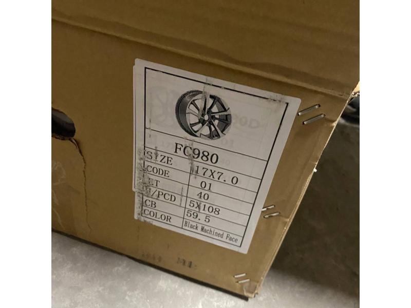 Jantă 17 5x108 7.0J CB 59.5 ET+40 FC980, față diamant