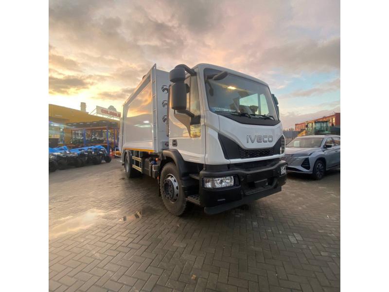 IVECO EUROCARGO ML180E32 (la comanda)