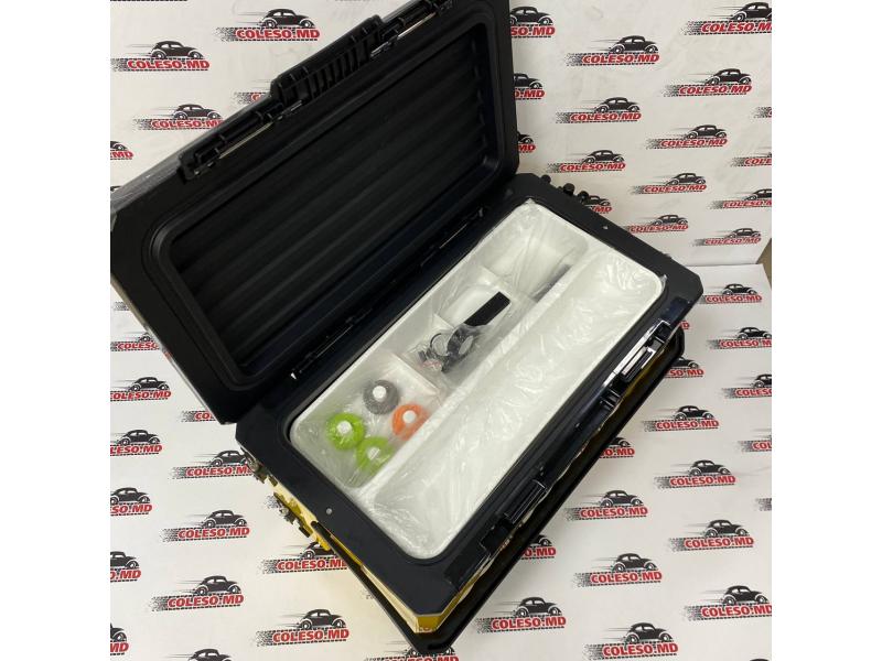 Ящик рыболовный желтый