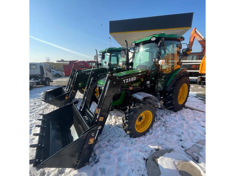  Tractor коммунальный Bizon SD1004 с фронтальным погрузчиком и ковшом	