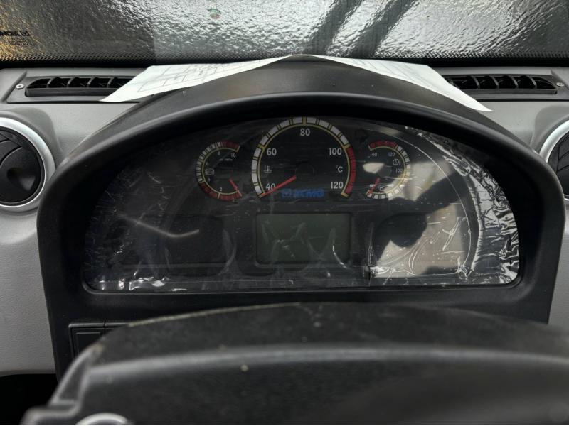 Incarcator Frontal  LW300FN