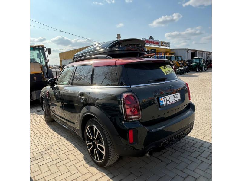 Автомобильный багажник 700L RCB0201