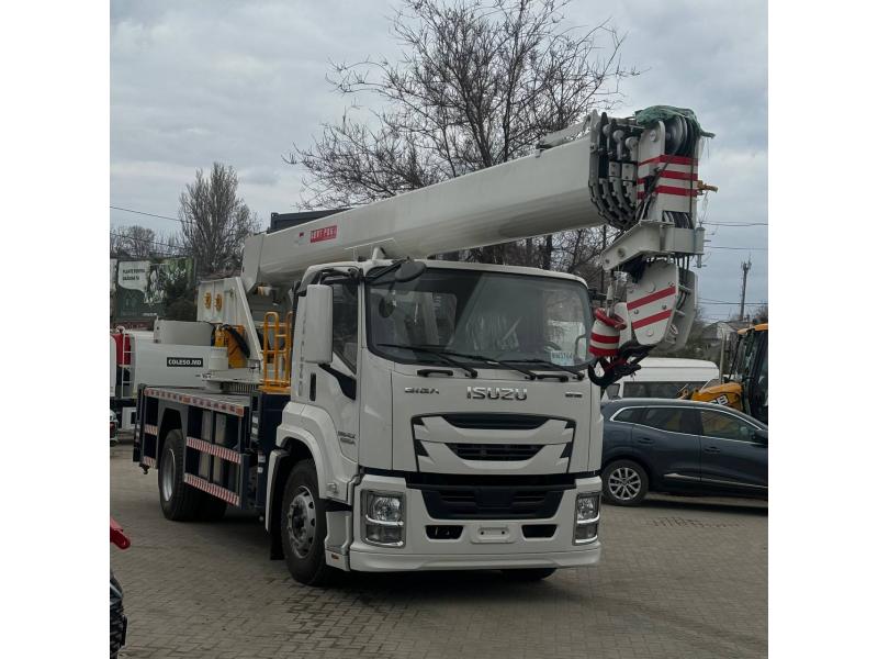 Macara-manipulator Isuzu 16 tone 36,6 m (LA COMANDĂ)
