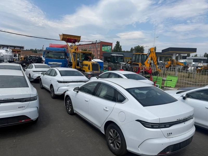 BYD Destroyer 05Honor White (2026) 