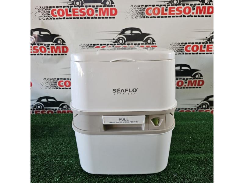 Портативный биотуалет Seaflo SFPT-18-03