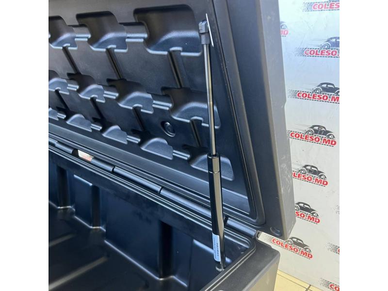 Carcasă rezistentă la impact 130L