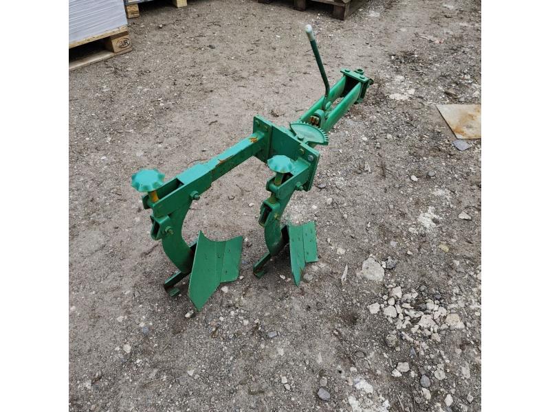 Plug pentru motocultor/mini-tractor, 2 trupițe, reversibil 1L-220A