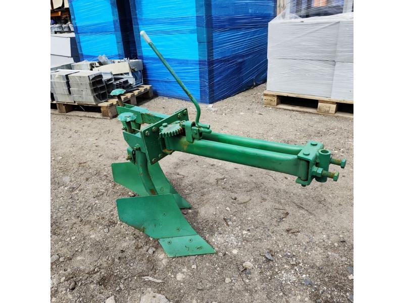 Plug pentru motocultor/mini-tractor, 2 trupițe, reversibil 1L-220A