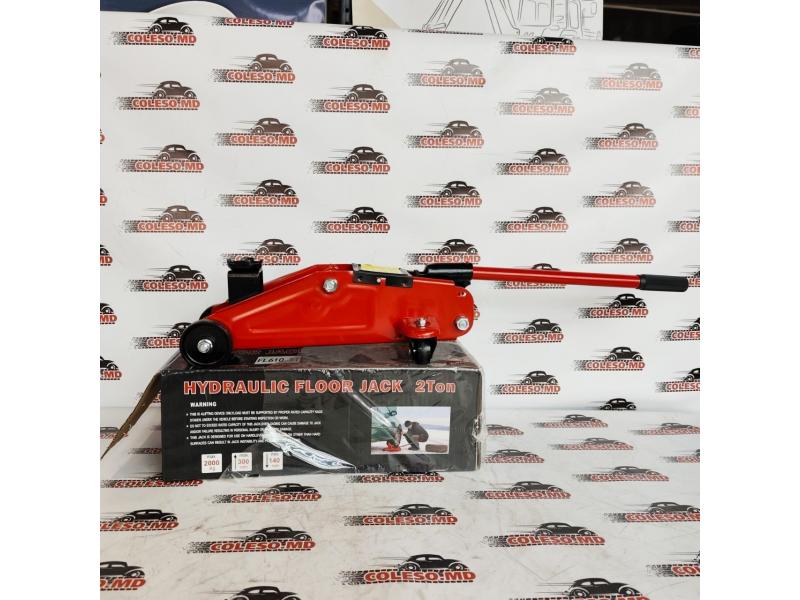 Домкрат подкатной 2т FL610