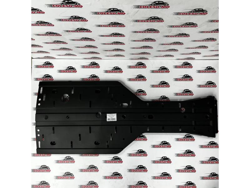 Partea frontală a plăcii de protecție inferioare Sharmax 1100