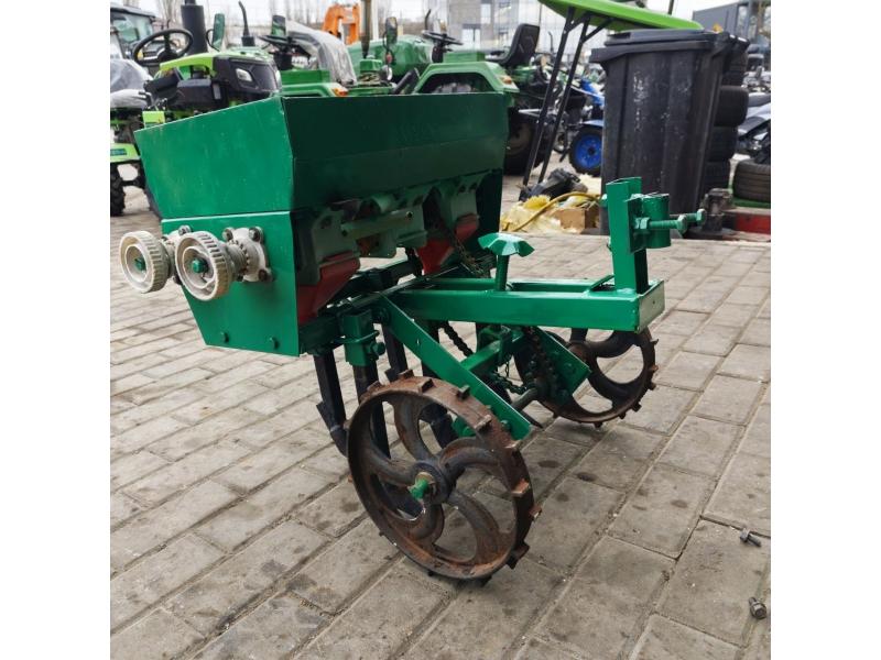 Semănătoare de cereale pentru motocultor, 3 rânduri CN