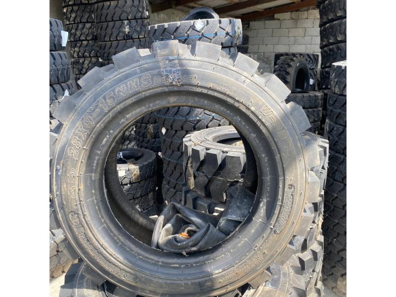 Neumaster 8.15/15 (28×9-15) 14PR W-9B TT 146A5/141A5