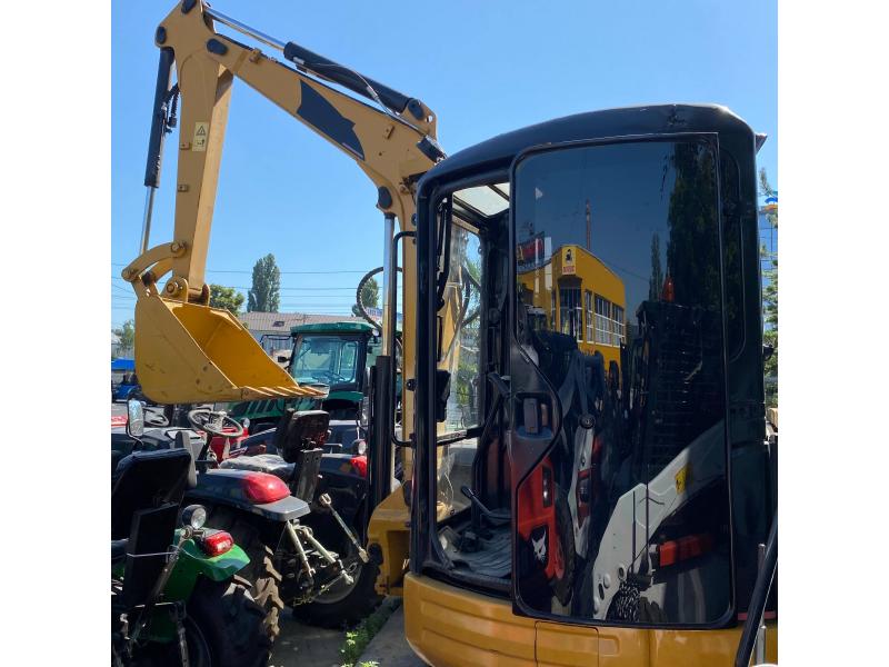 Excavator pe senile CAT 303.5E (2022)