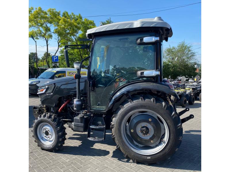 Tractor XINGTAI XT504 cu cabină (2026)