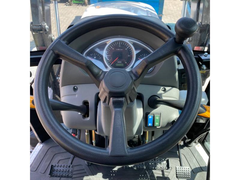  Tractor коммунальный Bizon SD1004 с фронтальным погрузчиком и ковшом	
