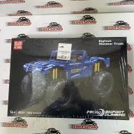 Constructorul „Monster Truck cu telecomandă” Mould King 18039E