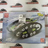 Constructorul „Tanc de curse cu telecomandă” Mould King 13153E