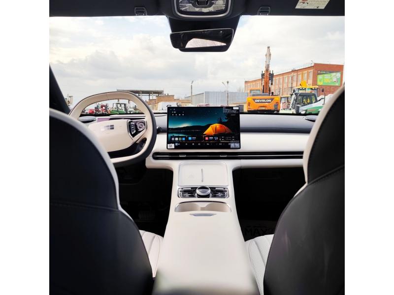 Geely Galaxy Starship 7