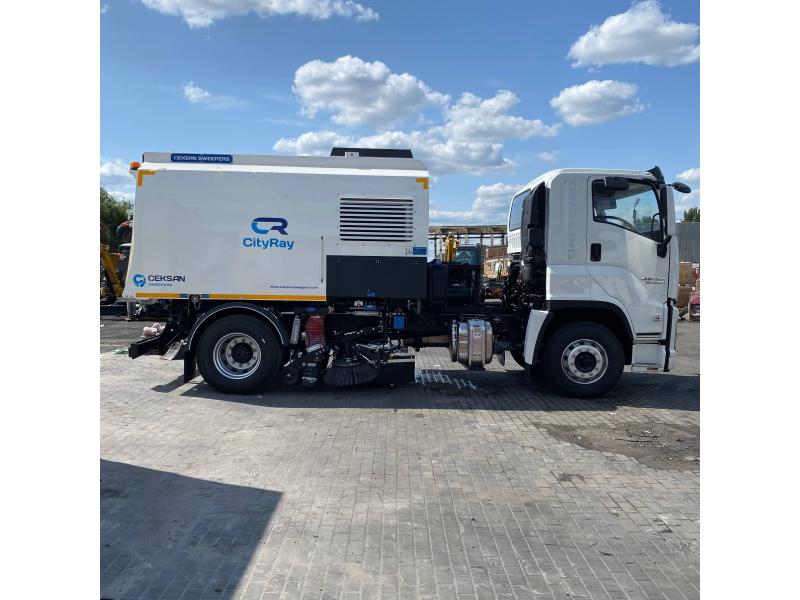 Mașină de măturat și aspirat stradală ÇEKSAN CITYRAY 5 pe șasiu ISUZU GIGA