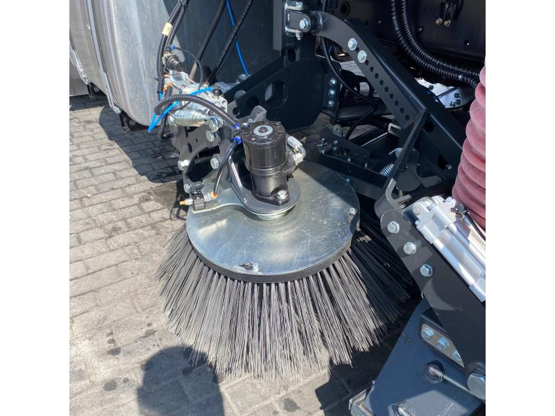 Mașină de măturat și aspirat stradală ÇEKSAN CITYRAY 5 pe șasiu ISUZU GIGA