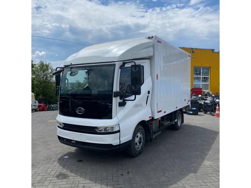 Camion BYD T5 Hybrid