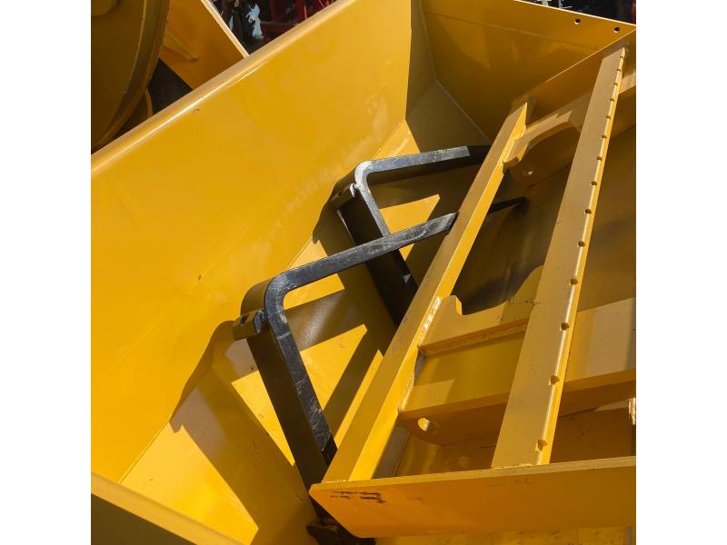 Încărcător frontal Molot 300 T938 2026