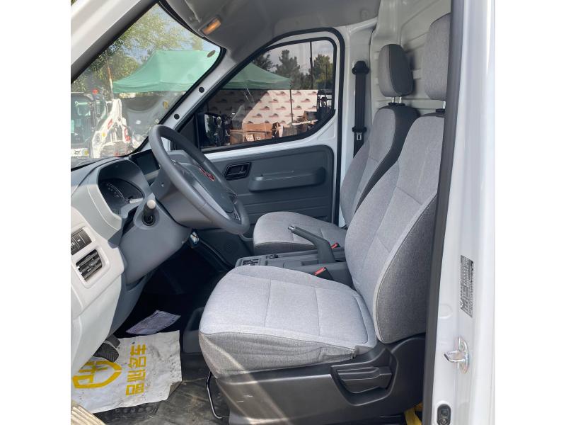 Furgonetă electrică Wuling Yangguang EV