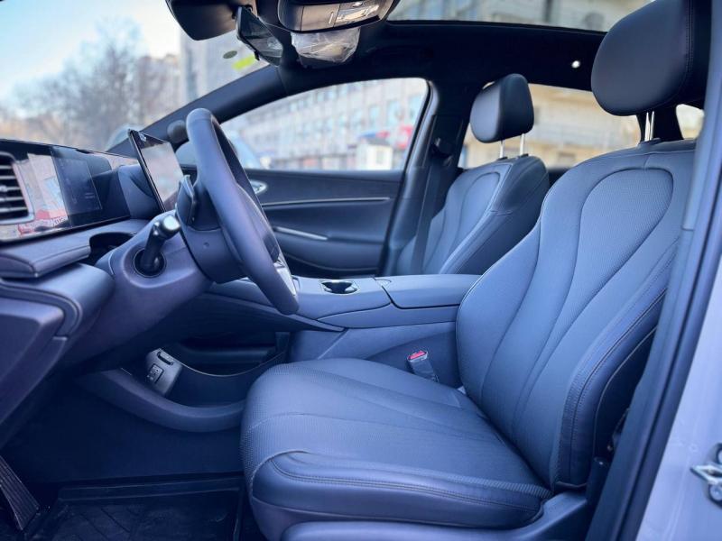 BYD Sea Lion 06 DM-i 2025, 205 km Leading Pro Version  (2026)
