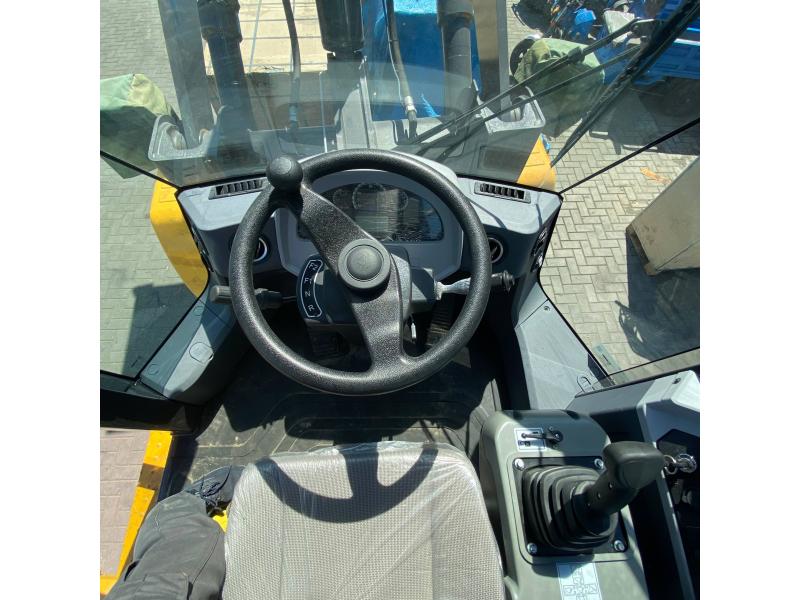 Фронтальный погрузчик XCMG XC938 (2026)