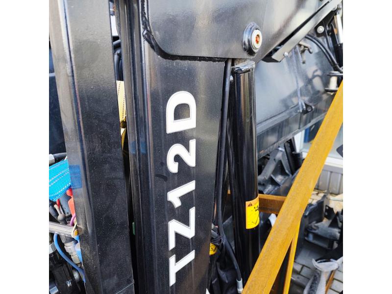 Incarcator Frontal TZ12D Bizon