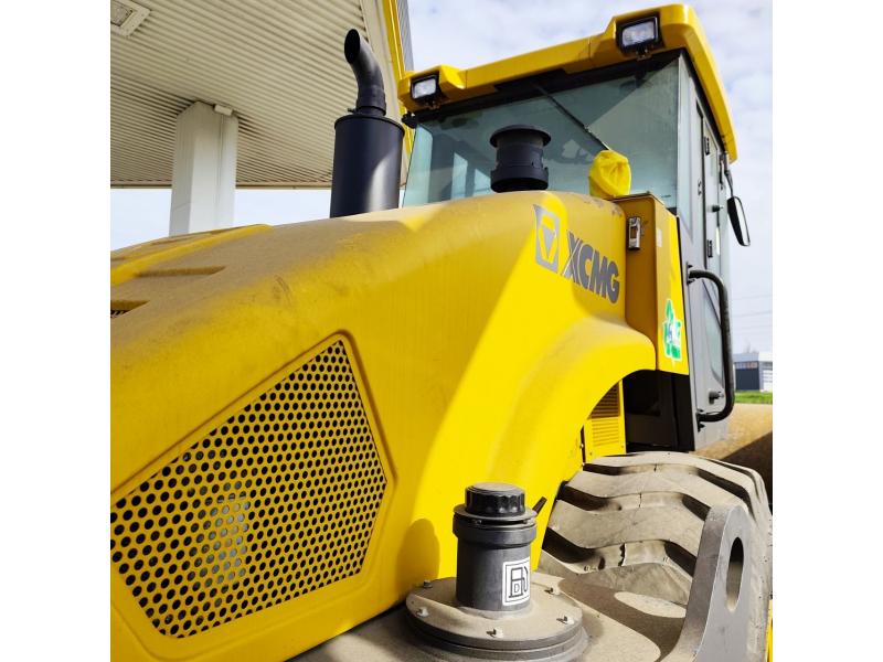 Compactor asfaltic XCMG XS143J