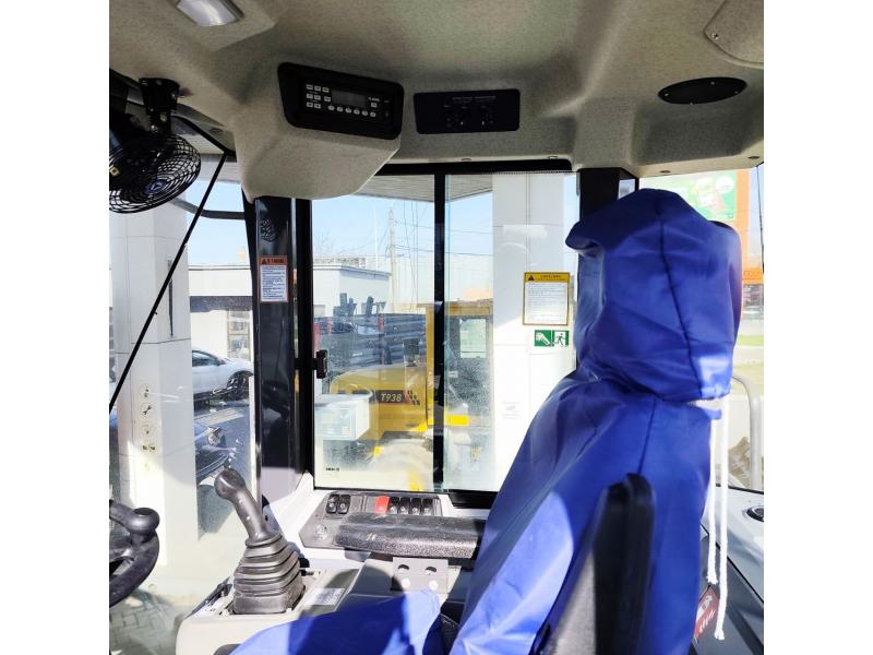 Фронтальный погрузчик XCMG XC958