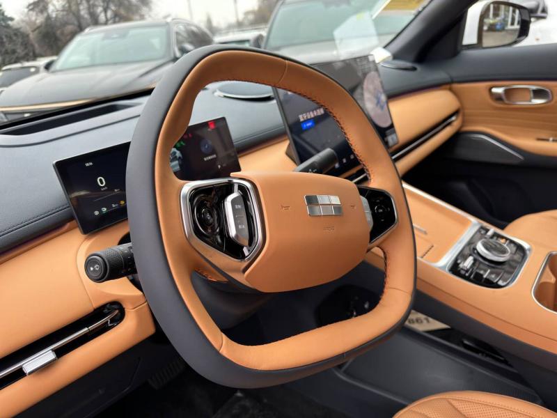 Geely Galaxy Starship 7