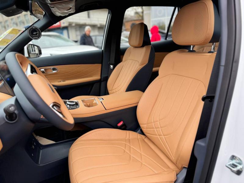 Geely Galaxy Starship 7