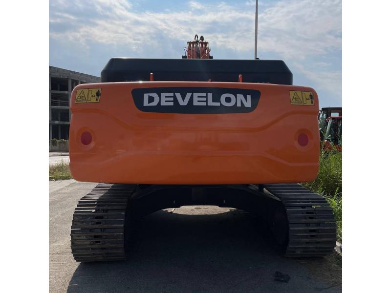 Excavator Develon DX260LCA